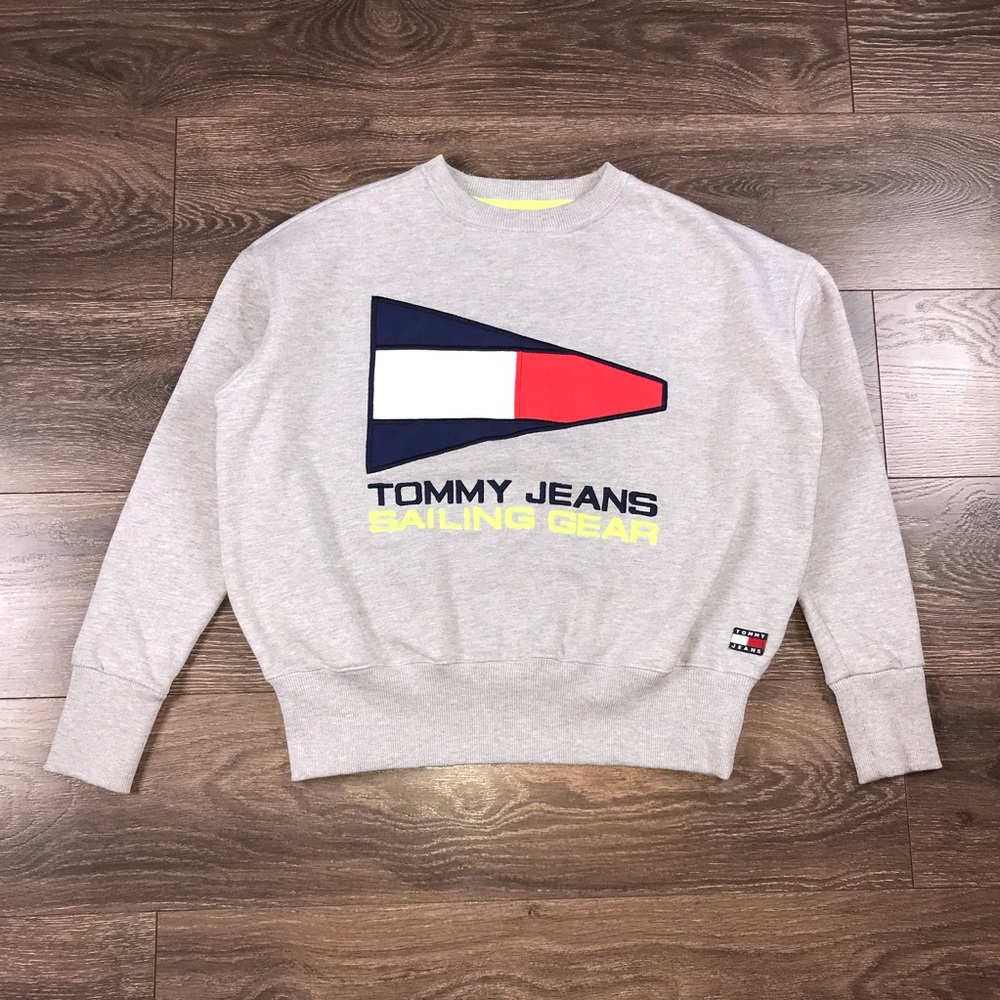 Tommy Jeans Women’s Retro Sport Style Sailing Gear Gray Crewneck Sweater Sz XXS
